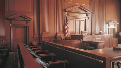 Apple v Samsung judge quizzes jury