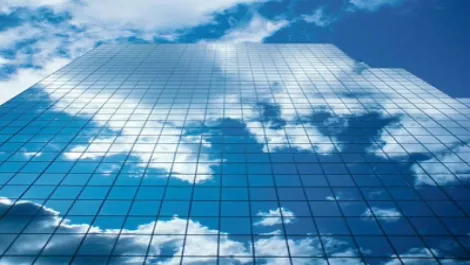 Hitachi launches virtual conference on cloud computing