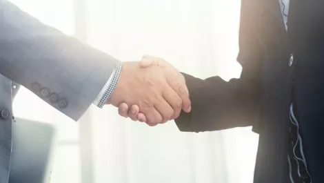 Handshake12