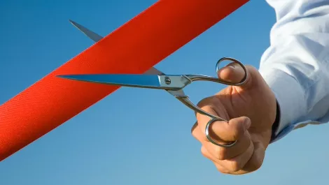 Intel debuts silicon photonics – the next BIG thing in data centers