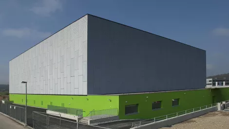 Data center news pue article photo