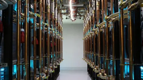Most energy efficient data center in hong kong built in 2013