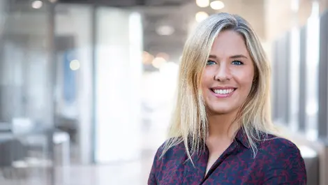 Elizabeth creed kasada headshot